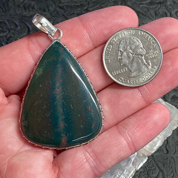 Heliotrope Bloodstone Natural Pendant Gemstone Crystal Jewelry - Picture 7 of 9